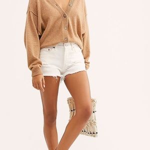 Levi’s 501 cutoff shorts